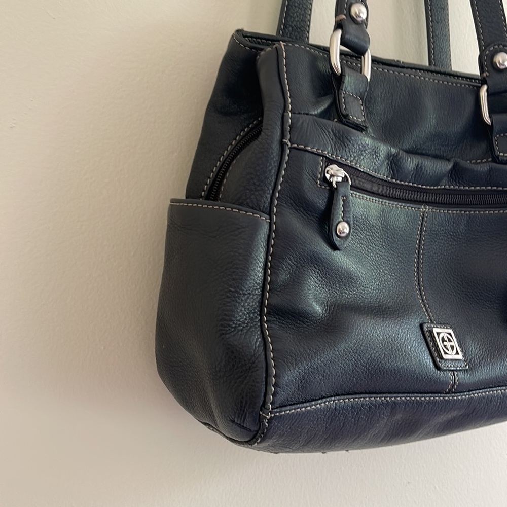 Giani Bernini Black Shoulder Purse! - Picture 7 of 13